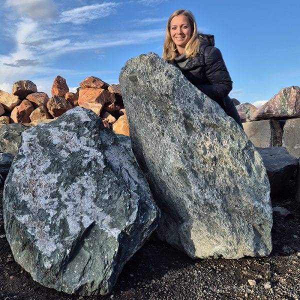 Plane dein Eigenheim mit Naturstein Bruchstein Diabas Rosenquarz