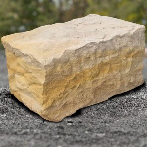 Sandstein Quader gelb 50 gespalten