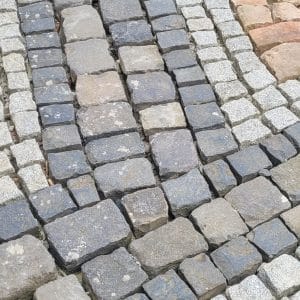 Gebrauchte Bodenbeläge