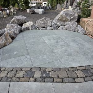 Dolomit Kalkstein Naturstein Terrassenplatte 90 x 60 x 3 stark