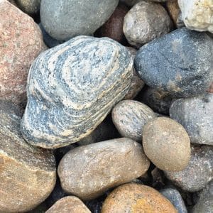 J&uuml;tlandfindlinge deluxe Friesenwallsteine 150 &ndash; 300mm mit Flint