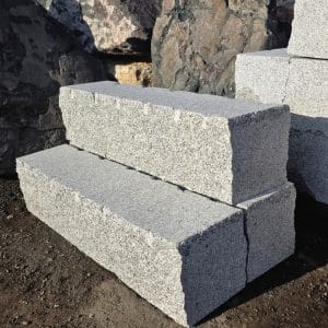 Granit Quader grau 30 ges&auml;gt auf Lager bei Bollerrocks Natursteinhandel Hessen B&uuml;dingen Gummerbach Gelsenkirchen