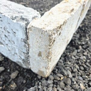 Rasenkantenstein Naturstein grau anthrazit neutrale Au&szlig;engestaltung sch&ouml;ne Bodenbel&auml;ge kaufen