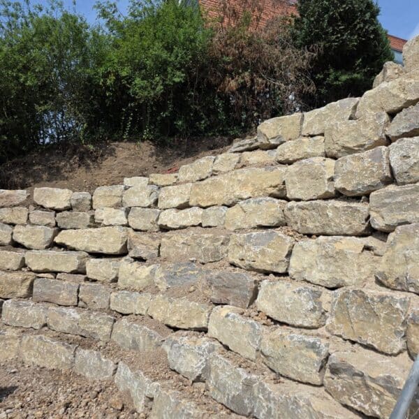 Naturstein Muschelkalk Quader für Außenmauern Freiburg Offenburg