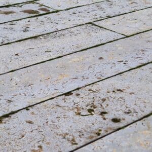 Natursteine f&uuml;r Gartenfl&auml;che bei Bollerrocks kaufen Muschelkalk Terasse